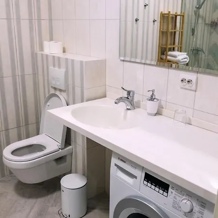 просторные светлые Silena в стиле прованс Appartement Oezjhorod